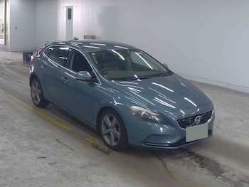 Volvo V40 feature image