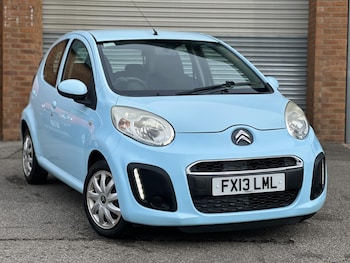 2013 - 1.0i VTR 5dr