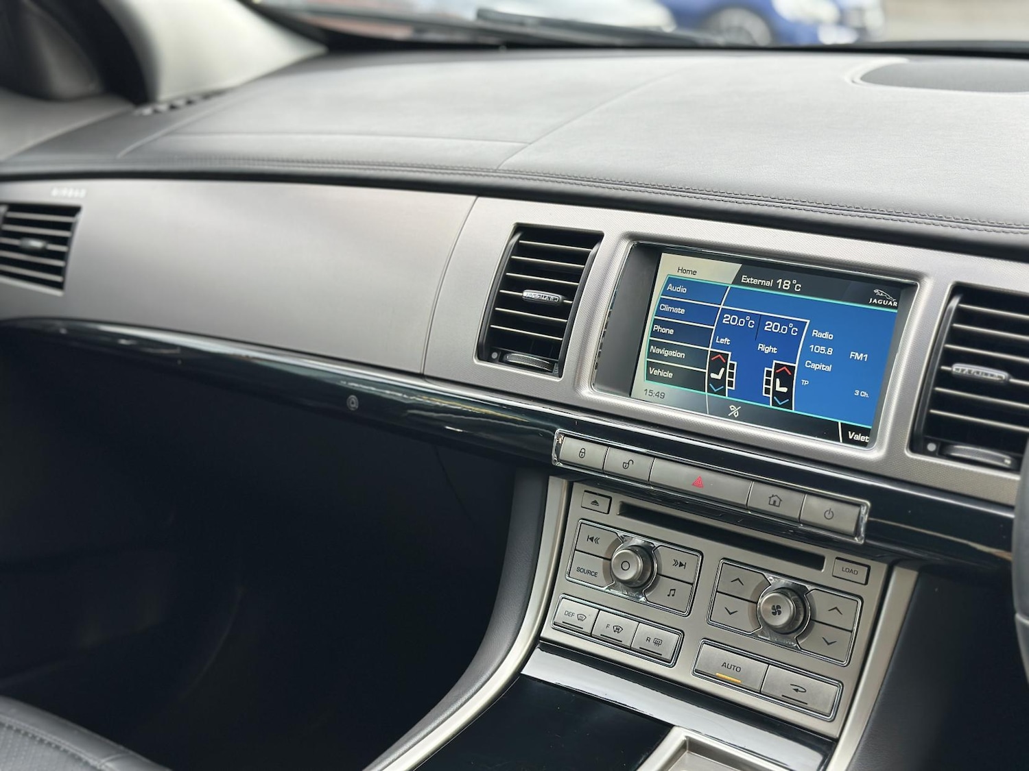 Used Jaguar XF 2011 for sale - 76196983: Photo 21