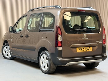 Used Peugeot Partner Tepee 2012 for sale - 79088727: Photo