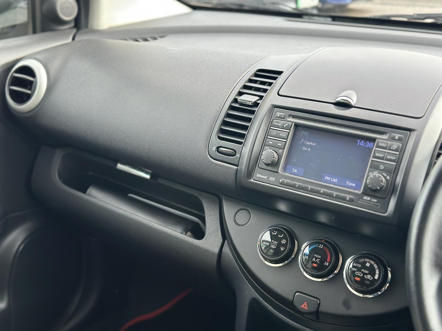 Used Nissan Note 2011 for sale - 76172717: Photo 24