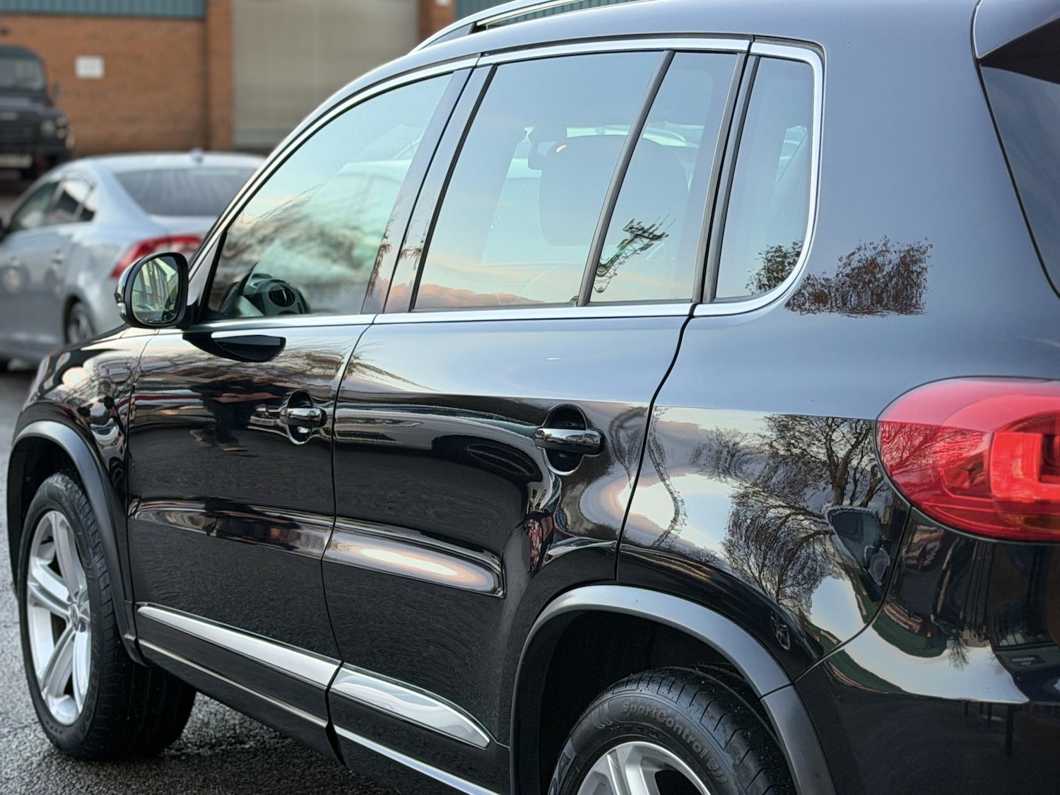 Used Volkswagen Tiguan 2015 for sale - 76741828: Photo 12