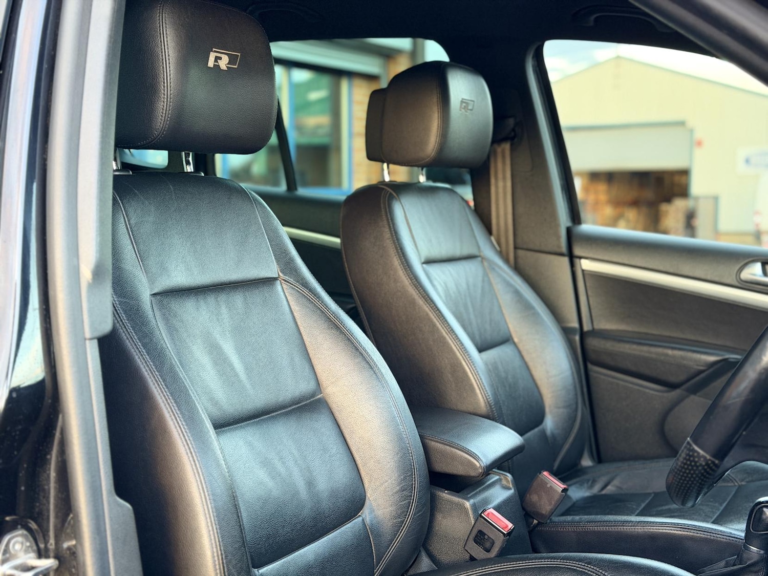 Used Volkswagen Tiguan 2015 for sale - 76741828: Photo 17