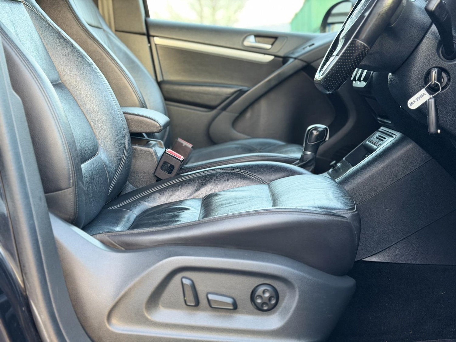 Used Volkswagen Tiguan 2015 for sale - 76741828: Photo 18