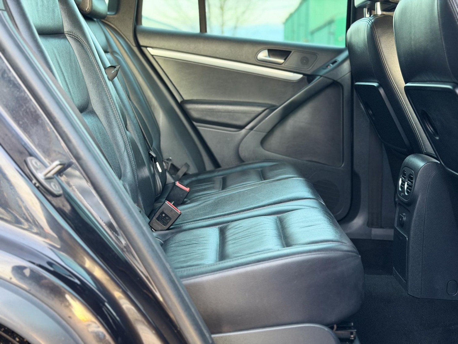 Used Volkswagen Tiguan 2015 for sale - 76741828: Photo 37