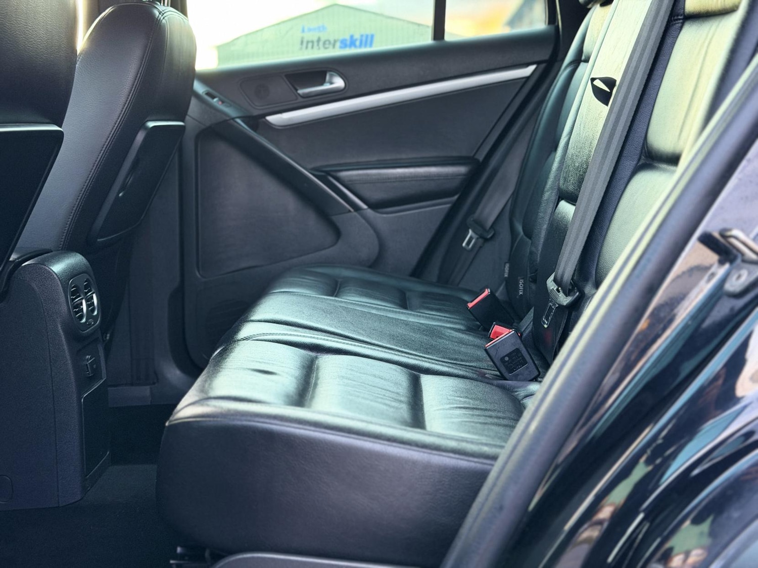 Used Volkswagen Tiguan 2015 for sale - 76741828: Photo 40