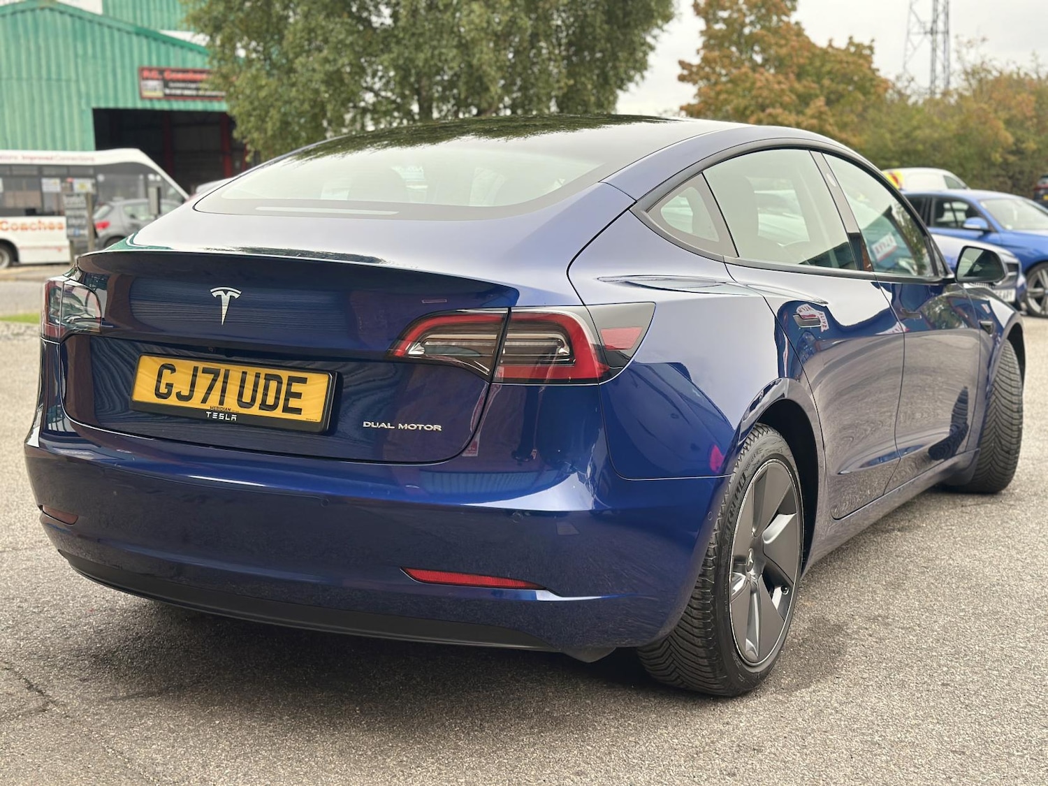 Used Tesla Model 3 2021 for sale - 77525275: Photo 2
