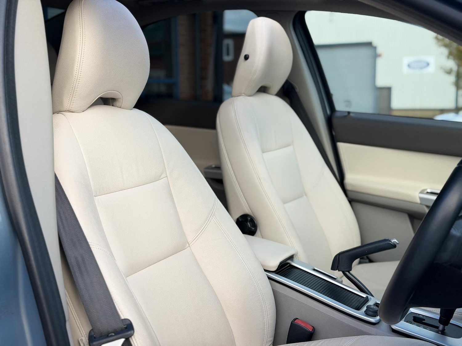 Used Volvo S40 2011 for sale - 76375742: Photo 16