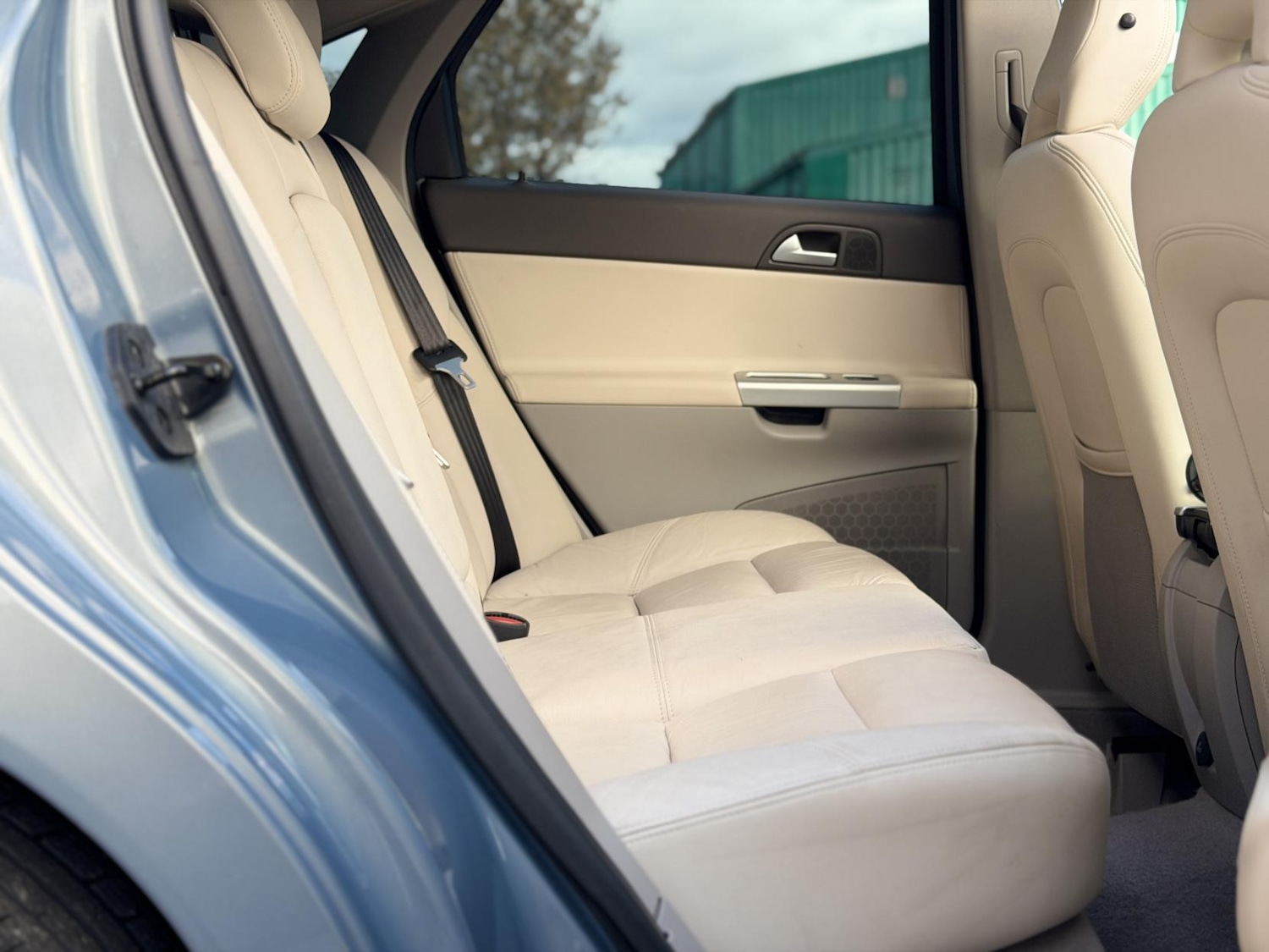 Used Volvo S40 2011 for sale - 76375742: Photo 35