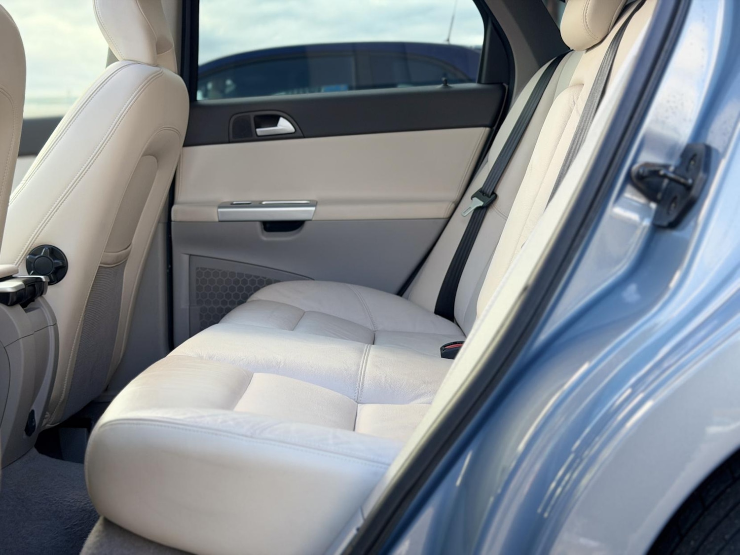 Used Volvo S40 2011 for sale - 76375742: Photo 38