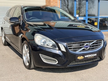 Used Volvo V60 2011 for sale - 78941700: Photo
