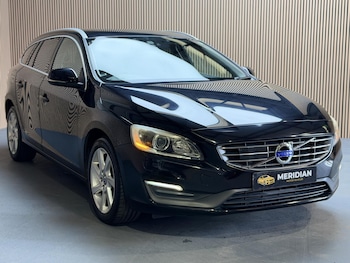 Used Volvo V60 2014 for sale - 78232715: Photo