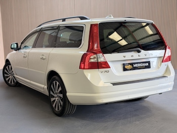 Used Volvo V70 2013 for sale - 78232707: Photo