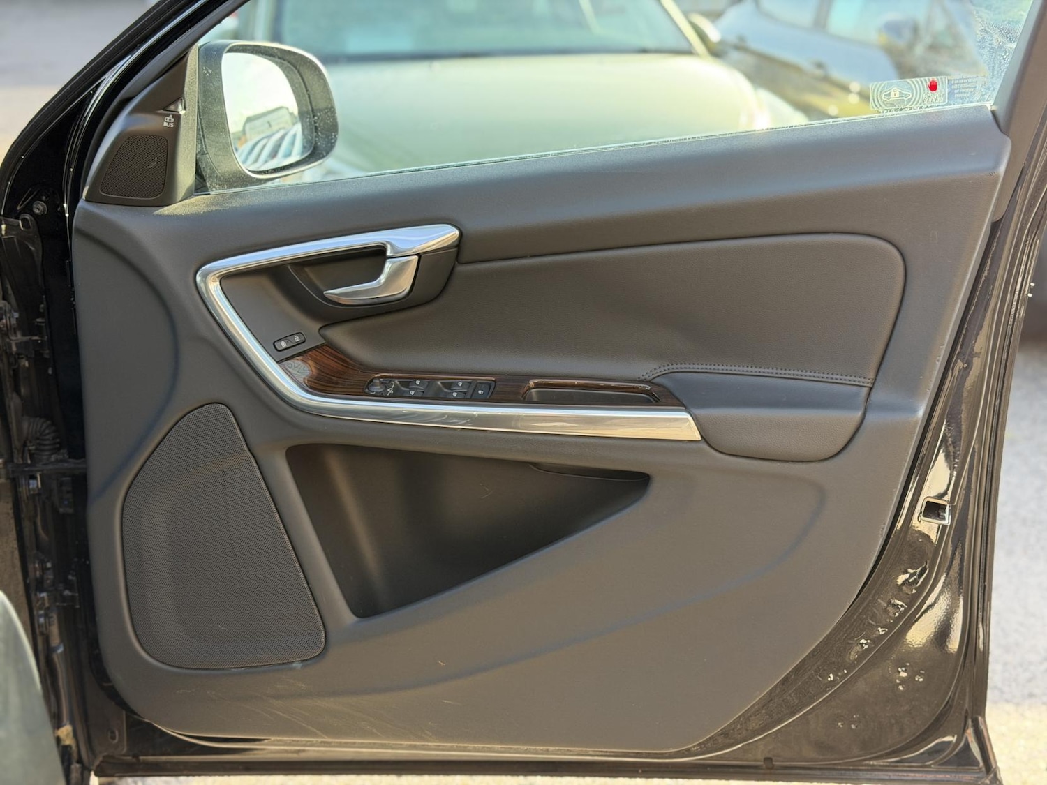 Used Volvo V60 2013 for sale - 77525251: Photo 16