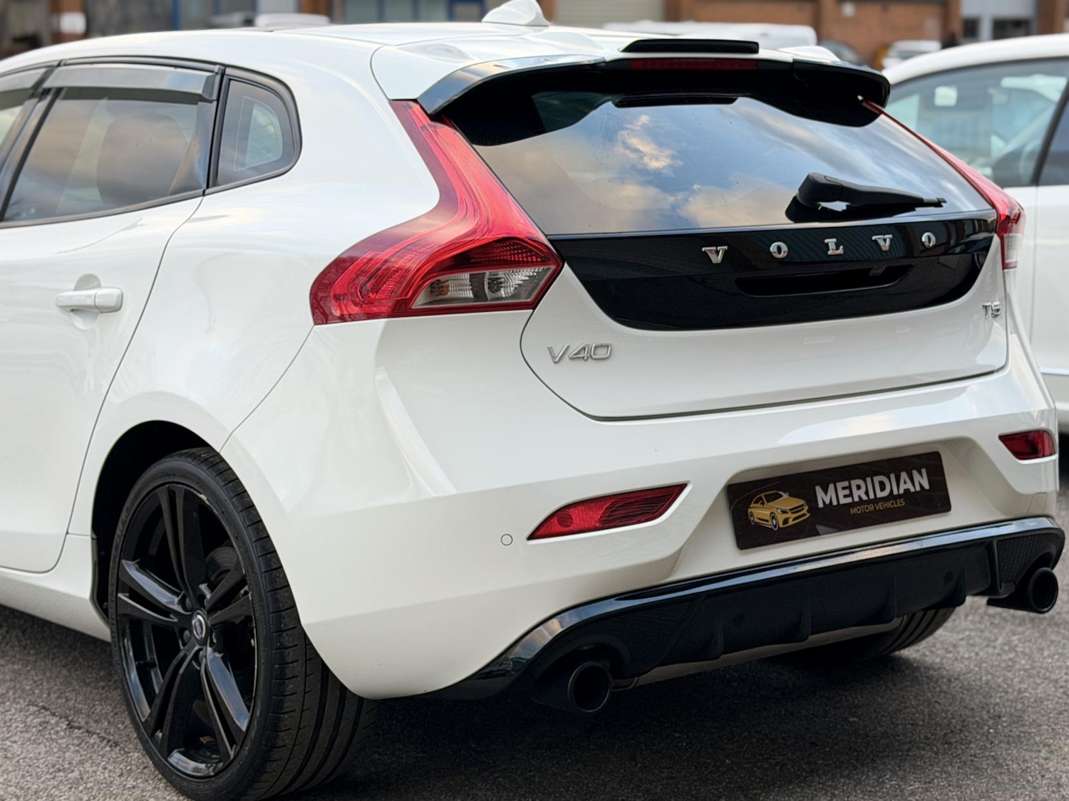 Used Volvo V40 2026 for sale - 77607168: Photo 11