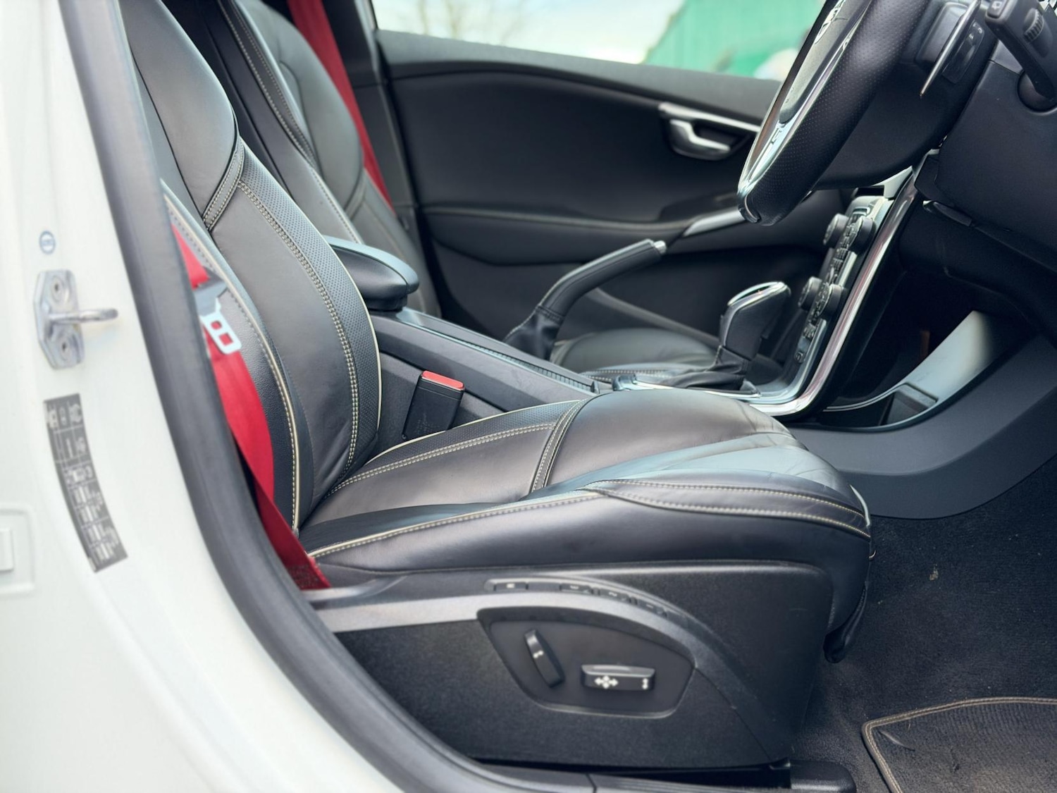 Used Volvo V40 2026 for sale - 77607168: Photo 20