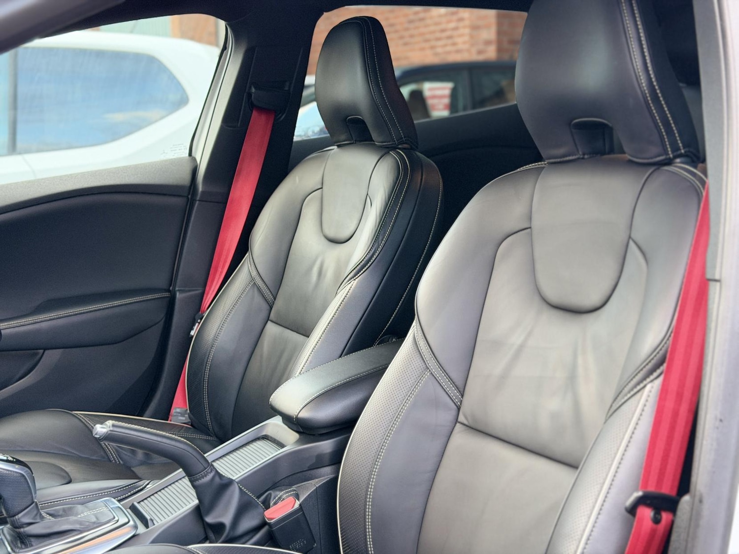 Used Volvo V40 2026 for sale - 77607168: Photo 31