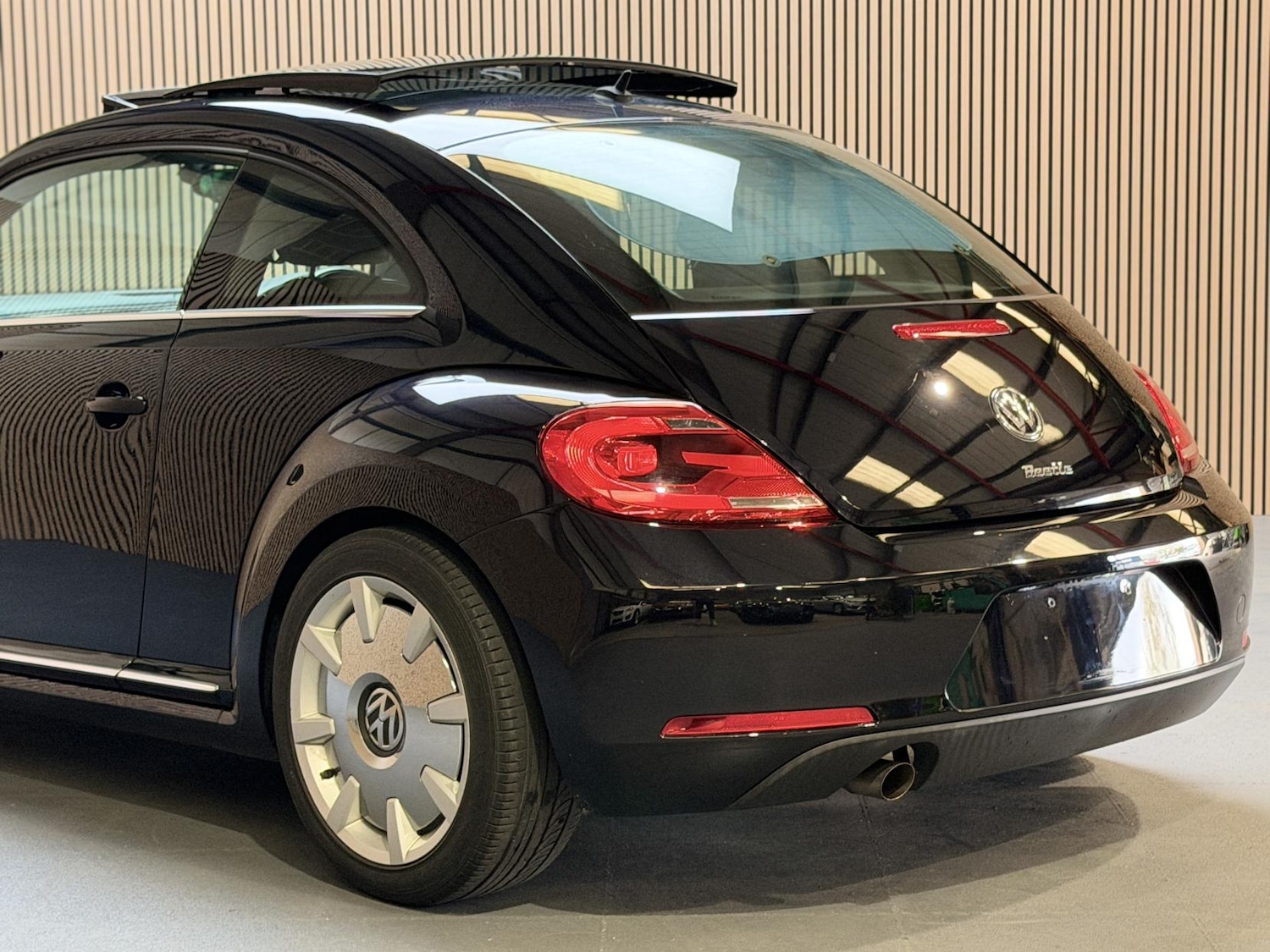 Used Volkswagen Beetle 2013 for sale - 78184129: Photo 11