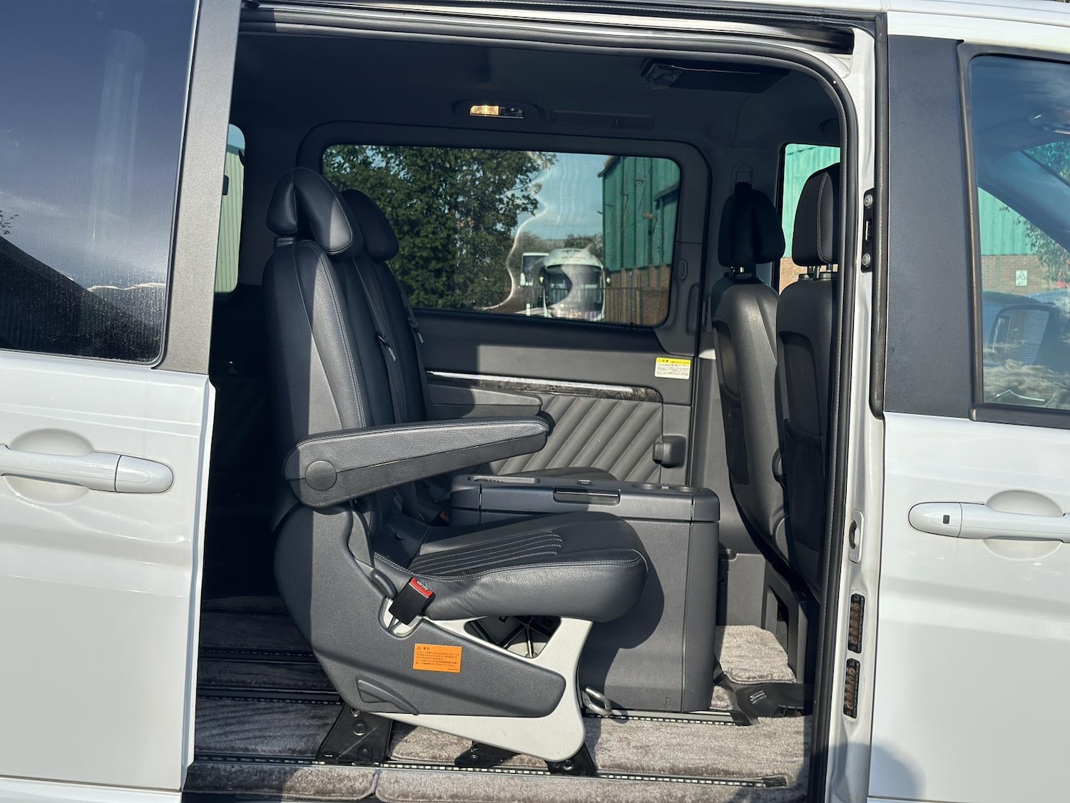 Vehicle 33