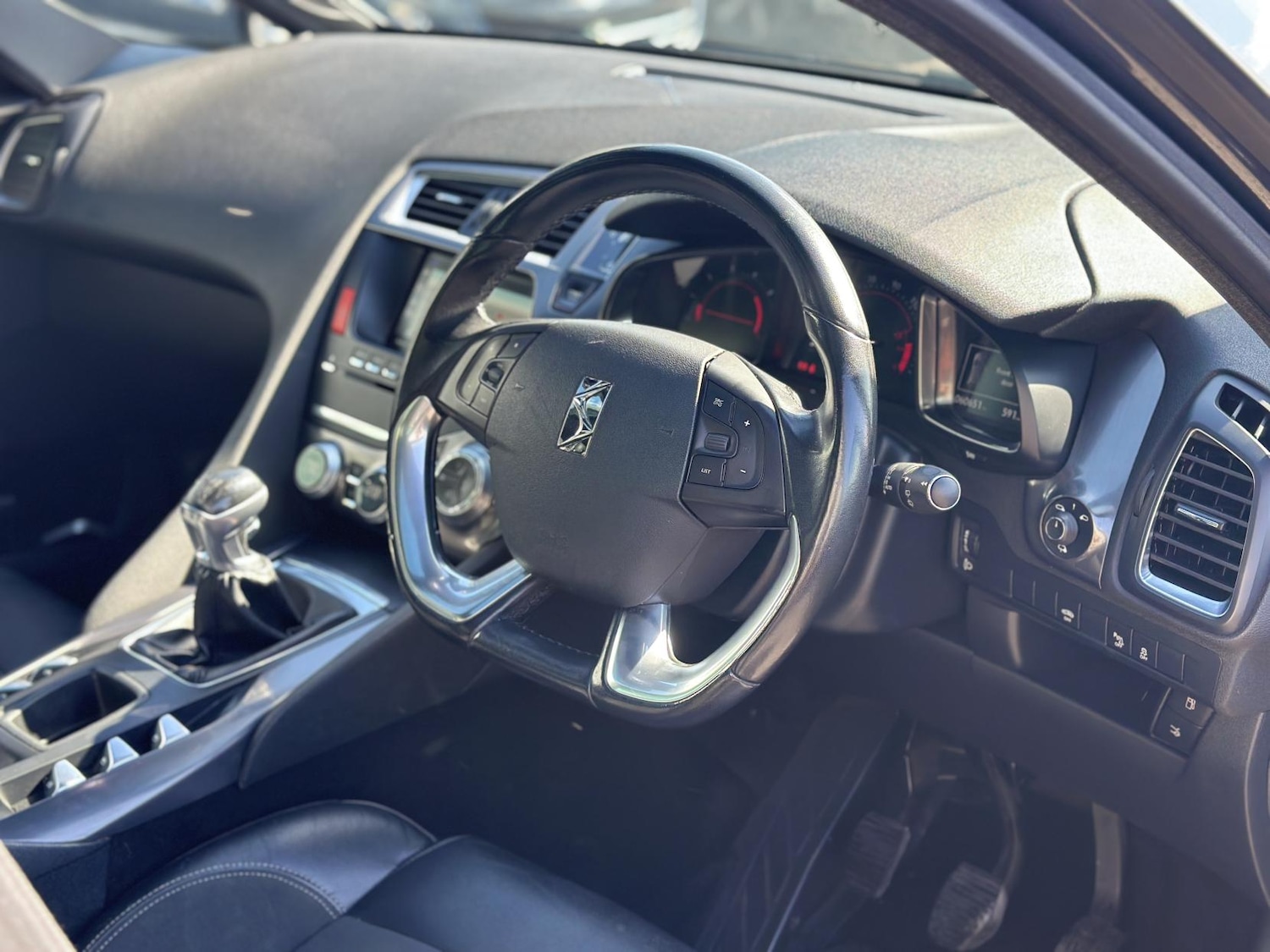 Used DS Automobiles DS 5 2016 for sale - 75973265: Photo 20