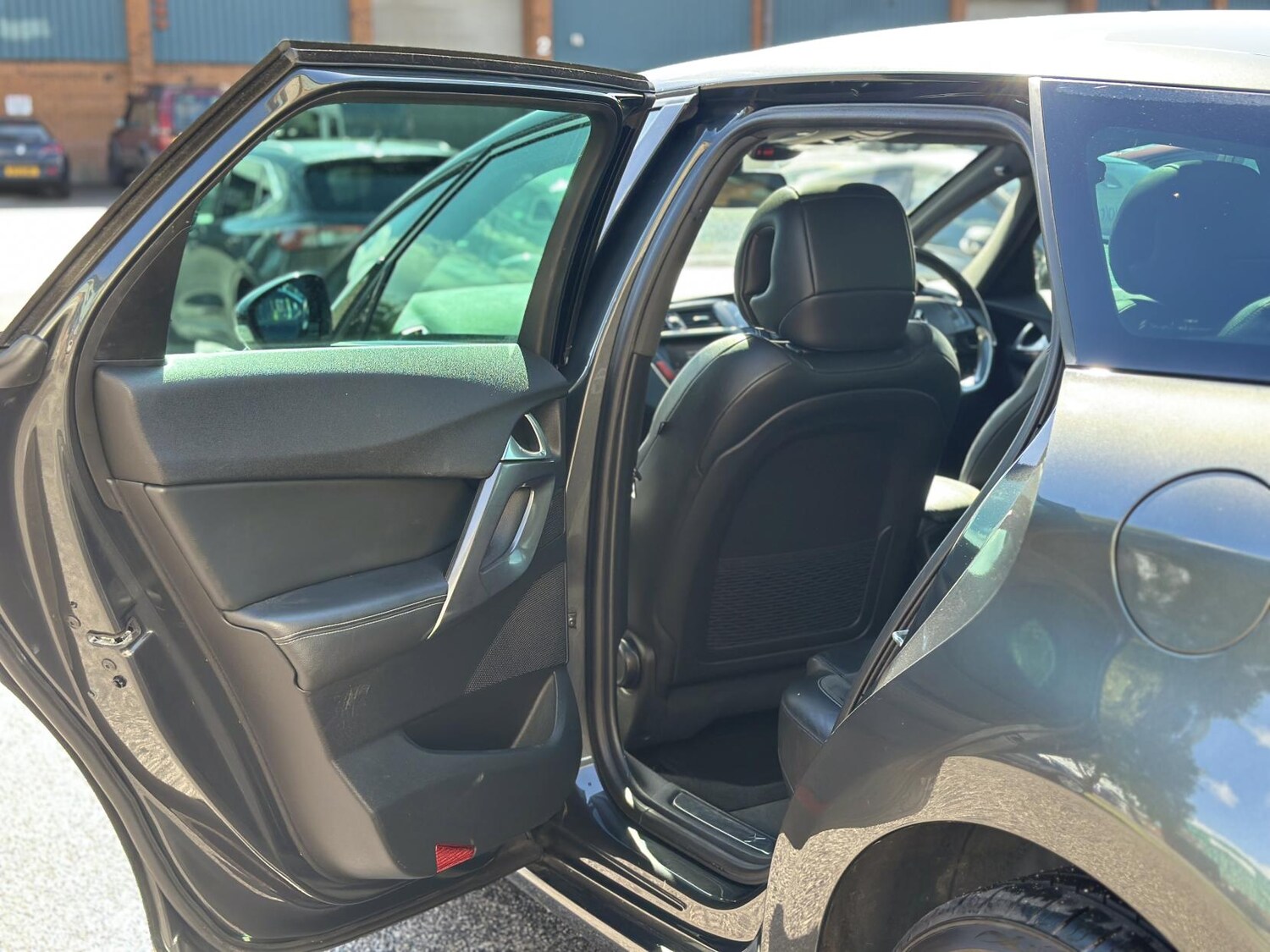 Used DS Automobiles DS 5 2016 for sale - 75973265: Photo 39