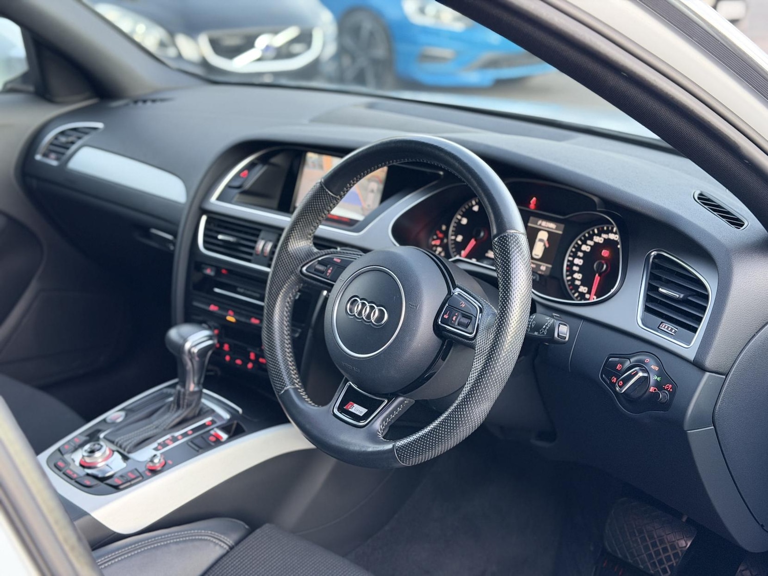 Used Audi A4 Avant 2013 for sale - 76394040: Photo 19