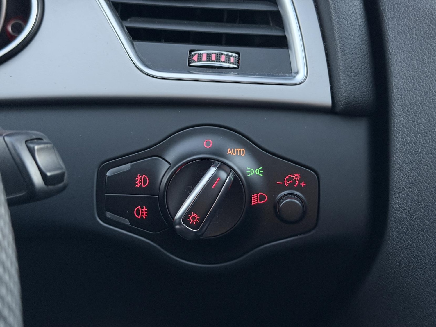 Used Audi A4 Avant 2013 for sale - 76394040: Photo 23