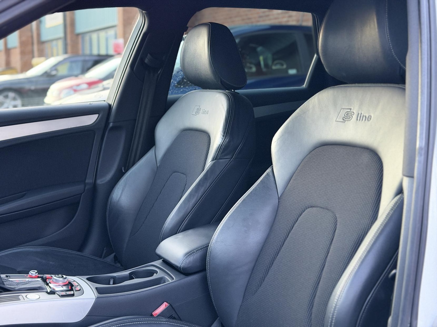 Used Audi A4 Avant 2013 for sale - 76394040: Photo 32