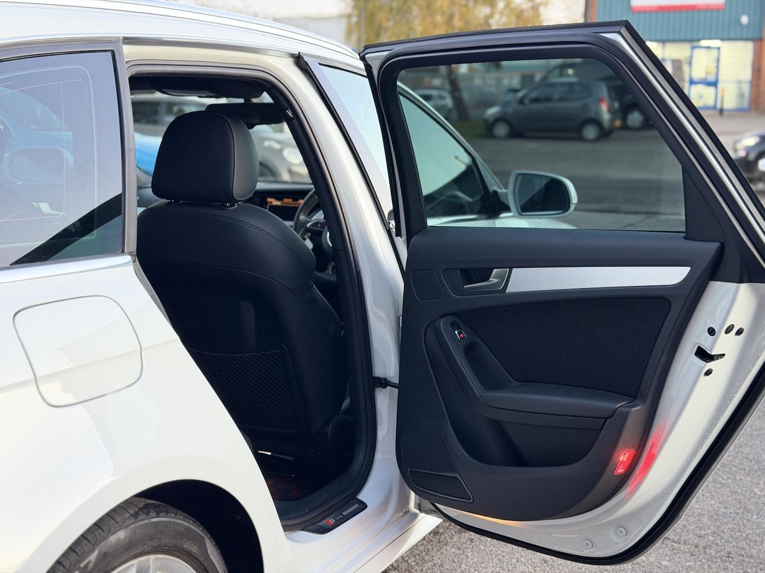 Used Audi A4 Avant 2013 for sale - 76394040: Photo 34