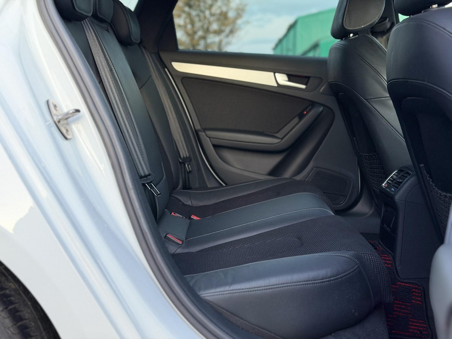 Used Audi A4 Avant 2013 for sale - 76394040: Photo 37