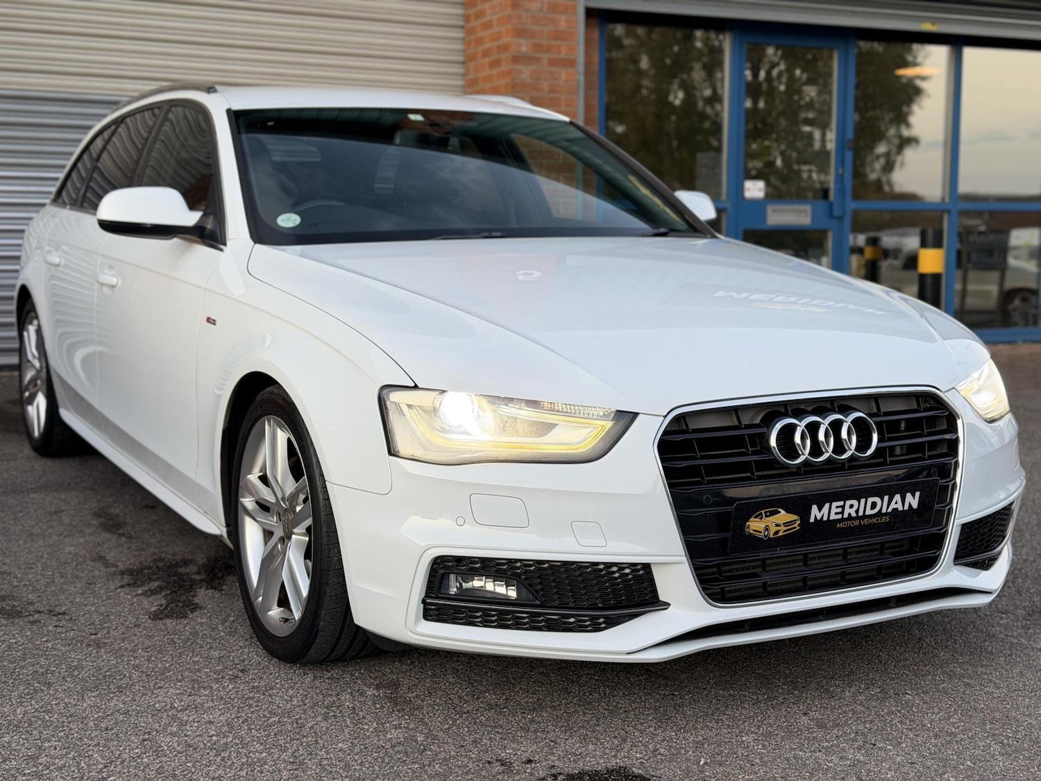 Used Audi A4 Avant 2013 for sale - 76394040: Photo 4