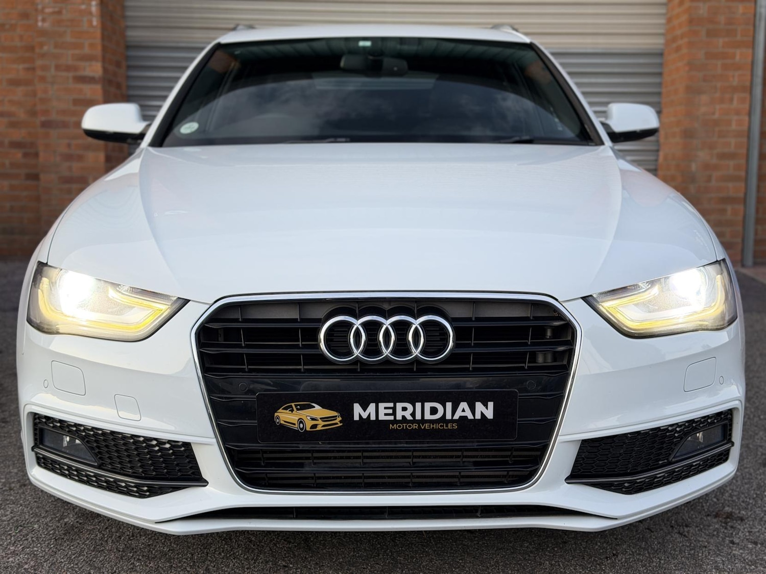 Used Audi A4 Avant 2013 for sale - 76394040: Photo 8