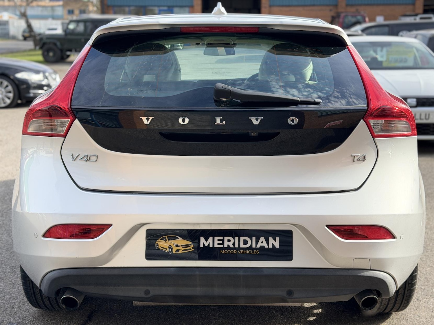 Used Volvo V40 2014 for sale - 78042321: Photo 13