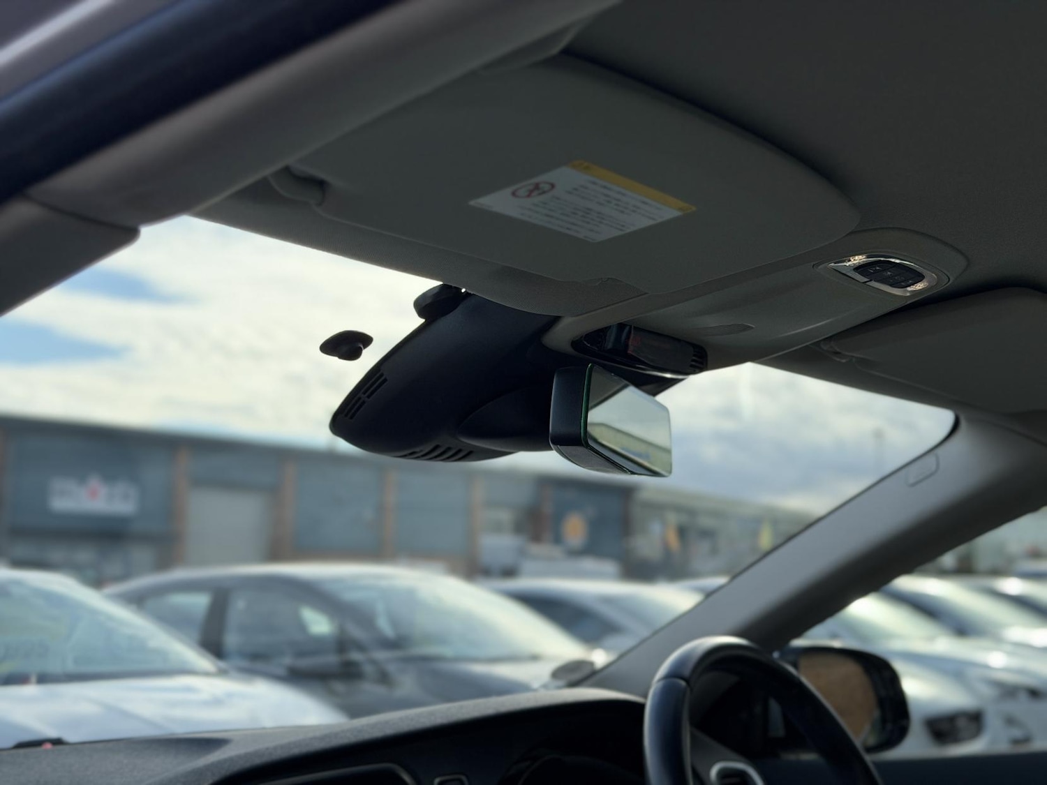 Used Volvo V40 2014 for sale - 78042321: Photo 33