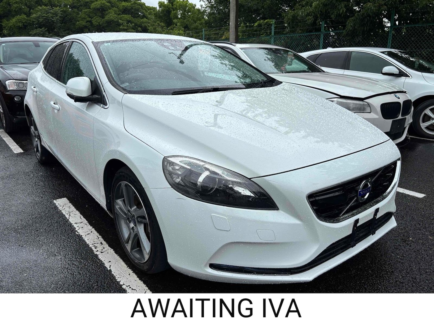 Used Volvo V40 2016 for sale - 76407812: Photo 1