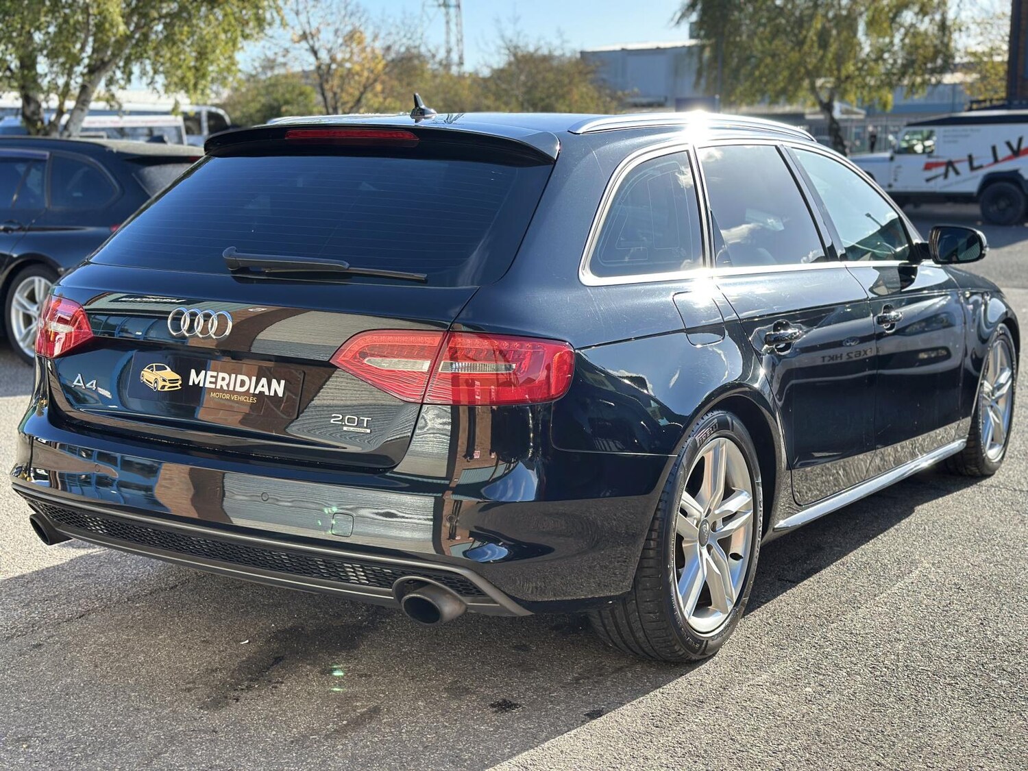 Used Audi A4 Avant 2012 for sale - 76367270: Photo 10