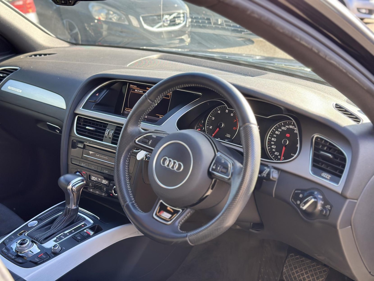 Used Audi A4 Avant 2012 for sale - 76367270: Photo 19