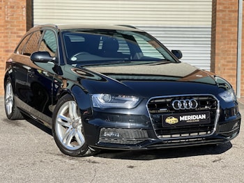 2012 - 2.0 TFSI S line Estate 5dr Petrol S Tronic quattro Euro 5 (s/s) (211 ps)