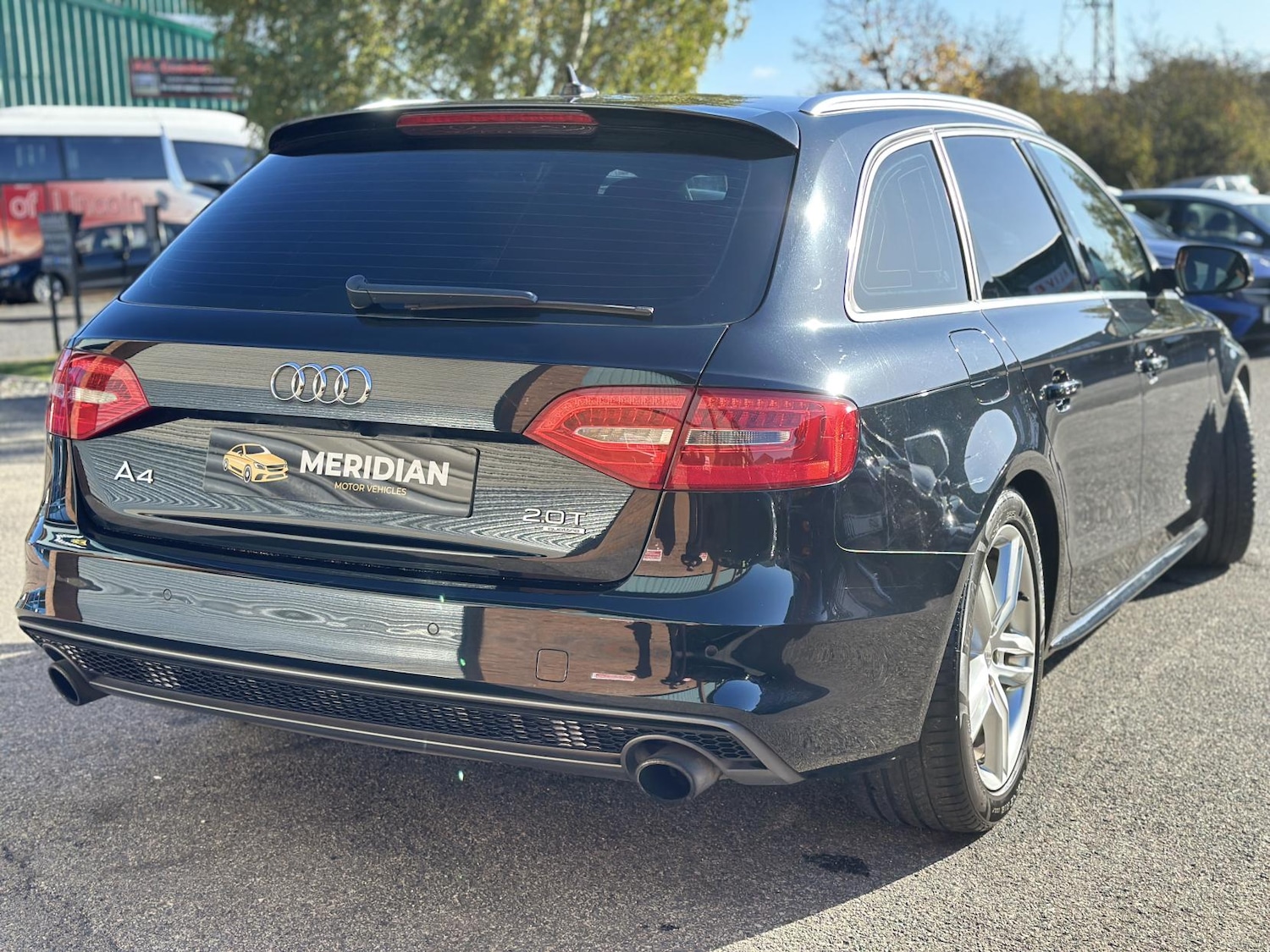 Used Audi A4 Avant 2012 for sale - 76367270: Photo 2