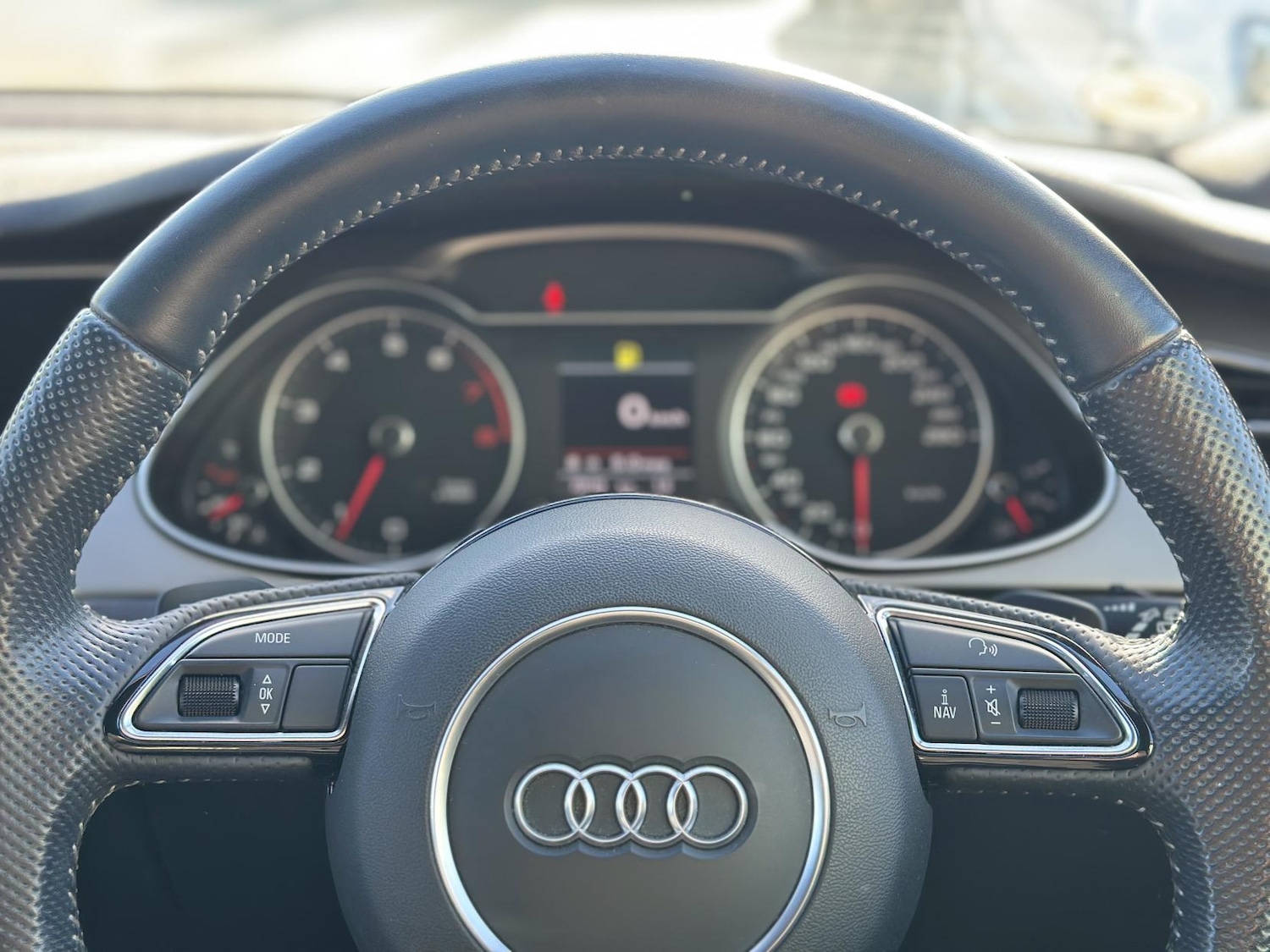 Used Audi A4 Avant 2012 for sale - 76367270: Photo 20