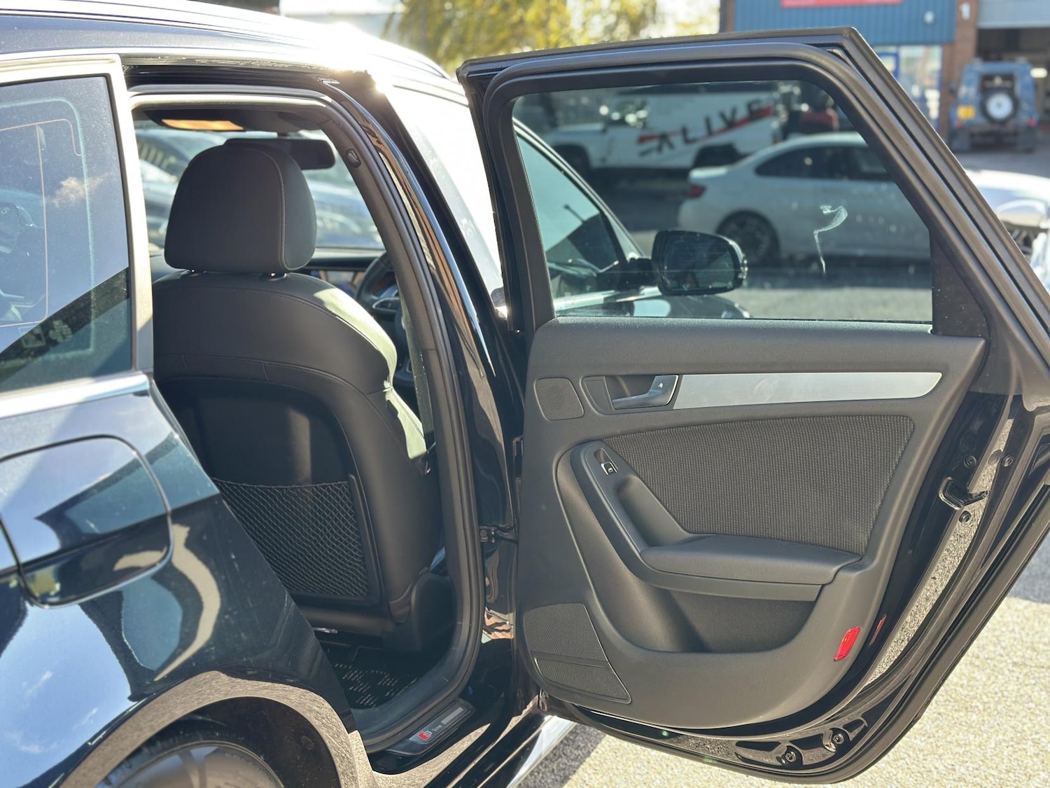 Used Audi A4 Avant 2012 for sale - 76367270: Photo 34