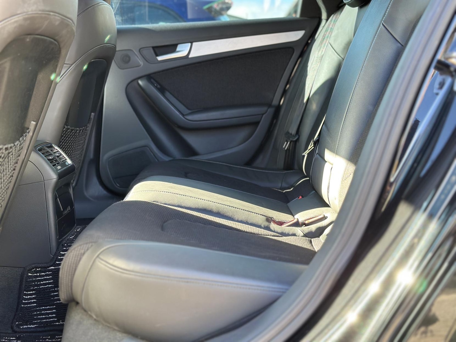 Used Audi A4 Avant 2012 for sale - 76367270: Photo 40