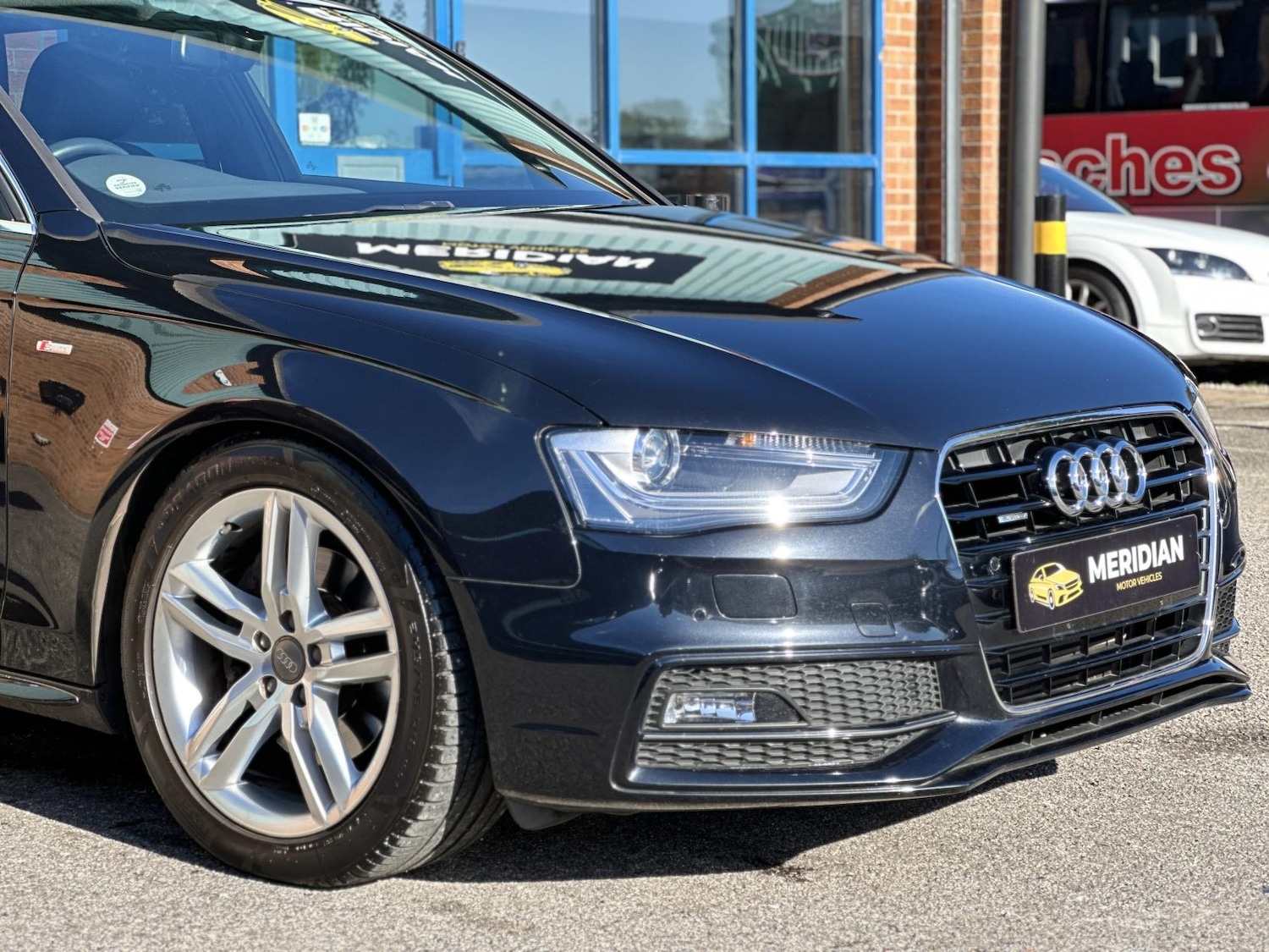 Used Audi A4 Avant 2012 for sale - 76367270: Photo 6