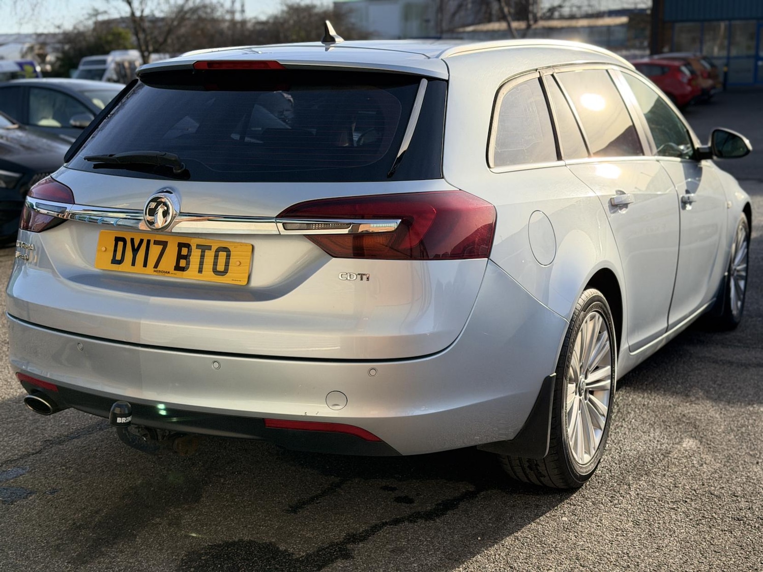 Used Vauxhall Insignia 2017 for sale - 76987597: Photo 10