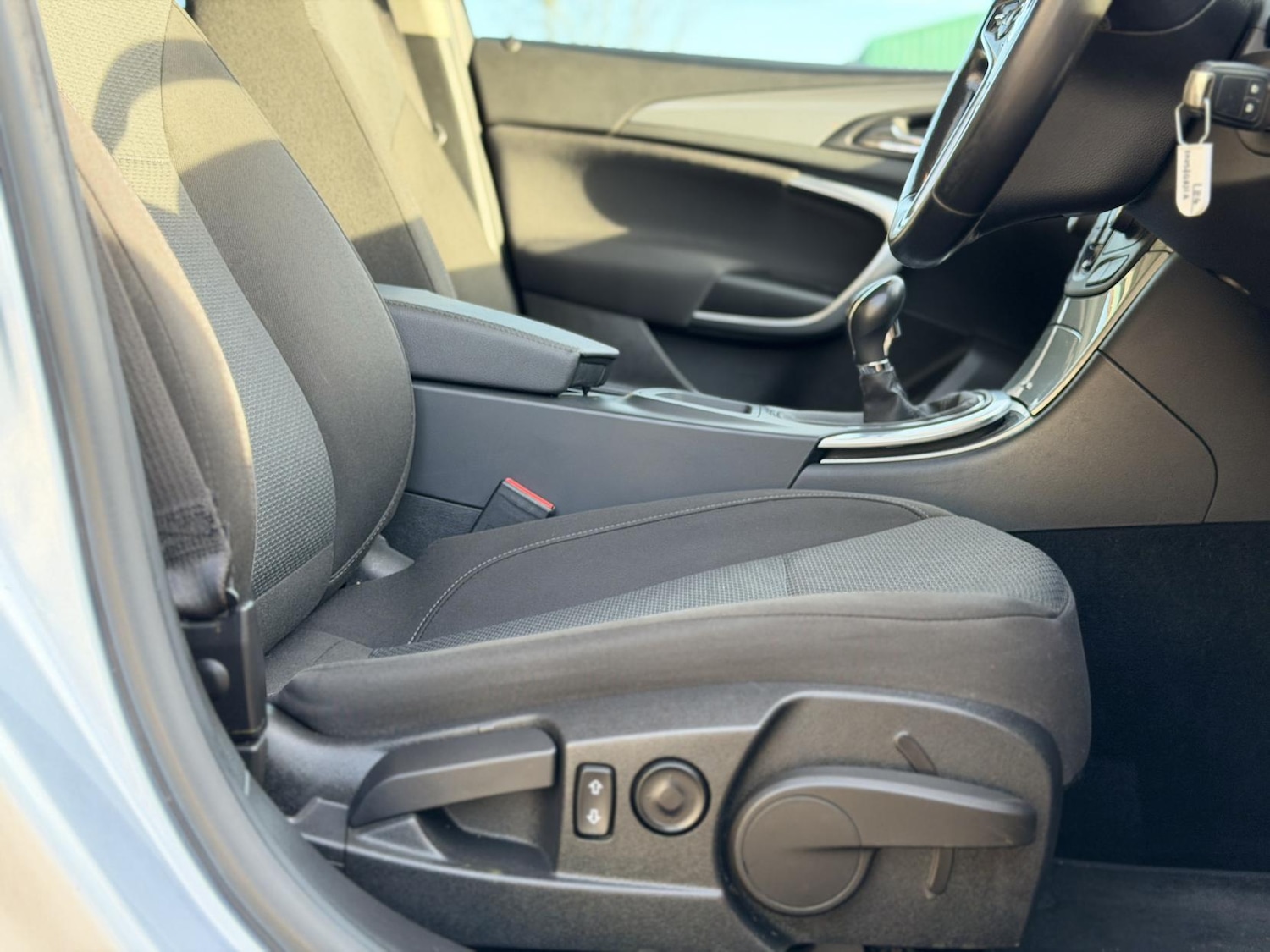 Used Vauxhall Insignia 2017 for sale - 76987597: Photo 18