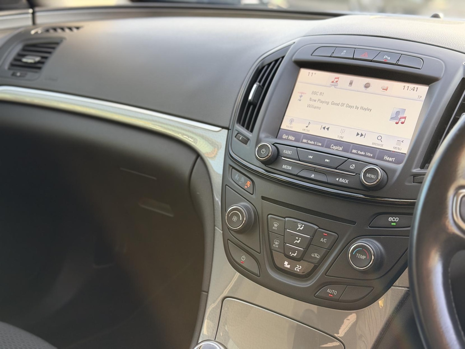 Used Vauxhall Insignia 2017 for sale - 76987597: Photo 24