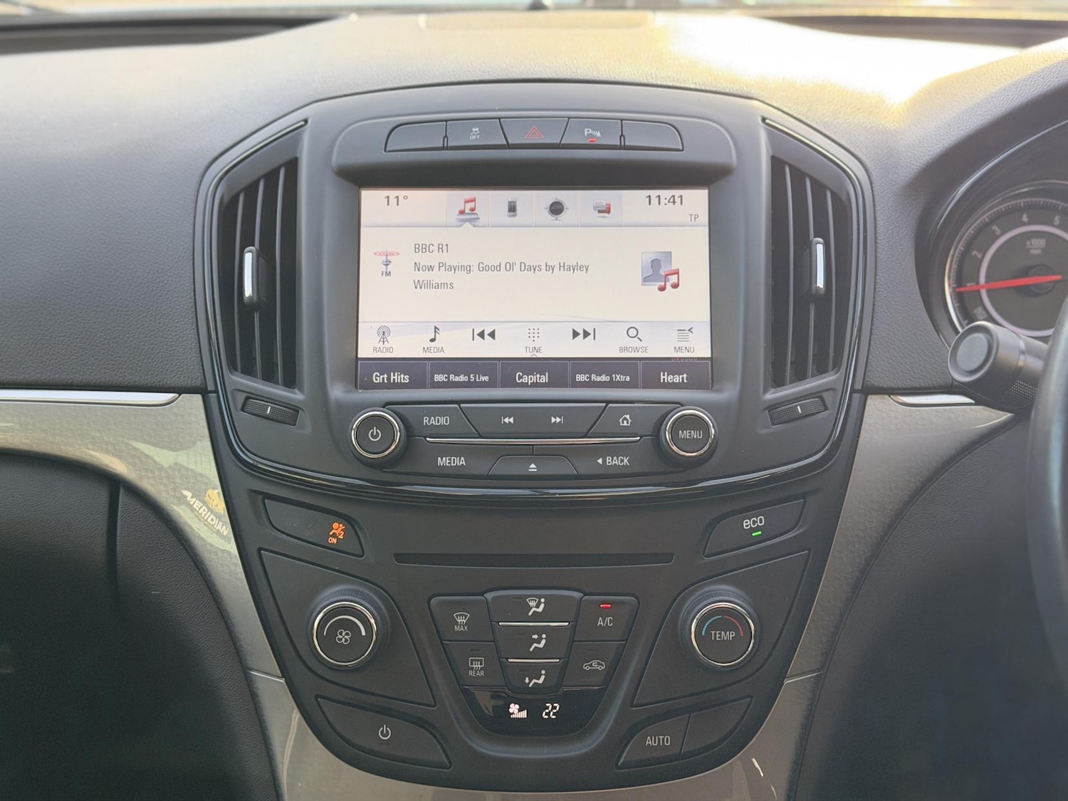 Used Vauxhall Insignia 2017 for sale - 76987597: Photo 25