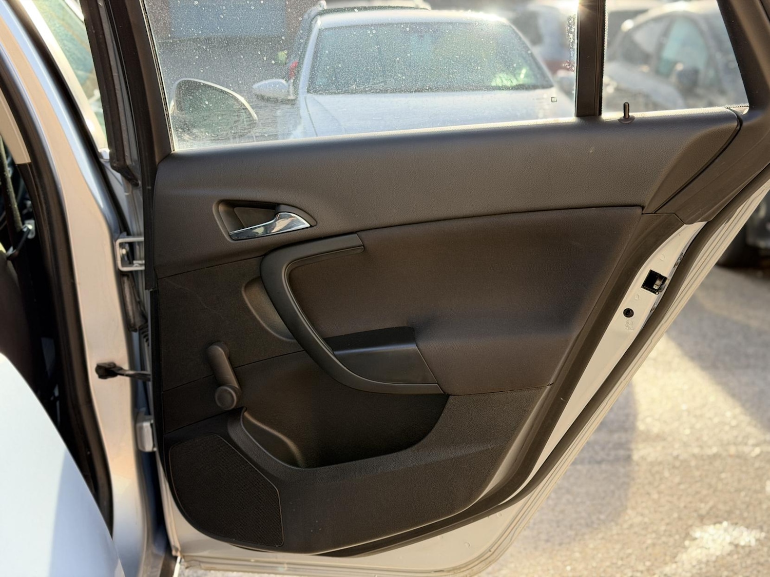 Used Vauxhall Insignia 2017 for sale - 76987597: Photo 35