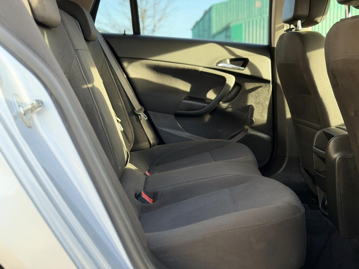 Used Vauxhall Insignia 2017 for sale - 76987597: Photo 37