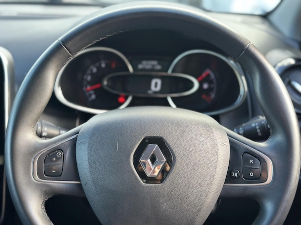 Used Renault Clio for sale - 75973280: Photo 20